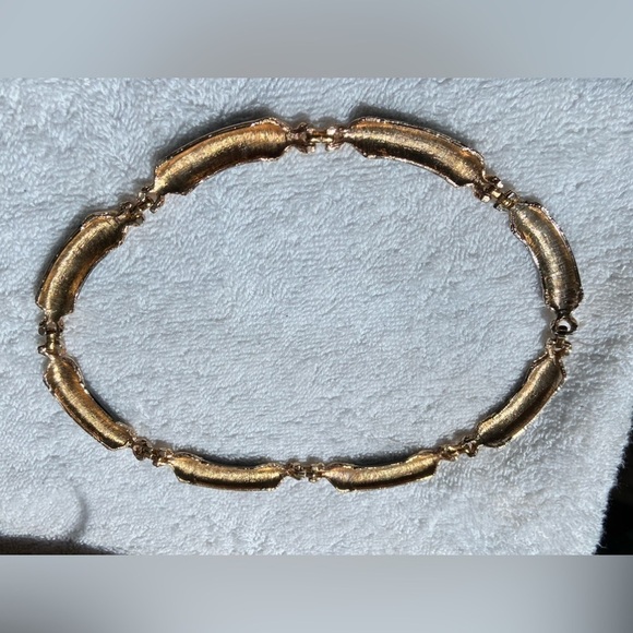 Sarah Coventry Black Enamel Gold Box Chain Choker Necklace - Picture 8 of 8